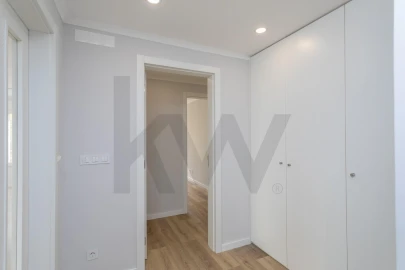 Apartamento T2 para Arrendamento em Lumiar