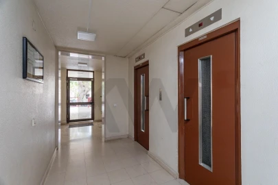 Apartamento T2 para Arrendamento em Lumiar