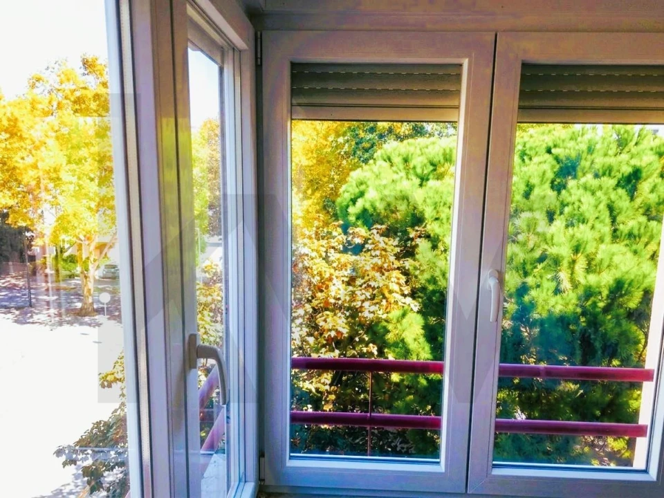Apartamento T2 para Arrendamento em Lumiar Foto 9