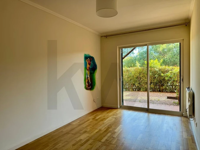 Apartamento T3 para Arrendamento em Charneca de Caparica e Sobreda Foto 14