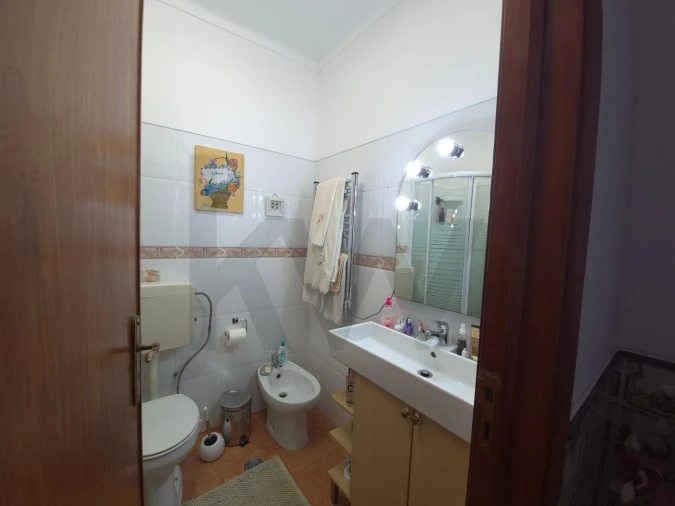 Apartamento T1 para Venda em Algueirão-Mem Martins Foto 7