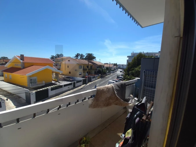 Apartamento T1 para Venda em Algueirão-Mem Martins Foto 8