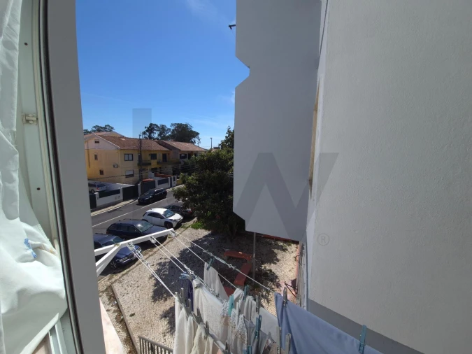 Apartamento T1 para Venda em Algueirão-Mem Martins Foto 3