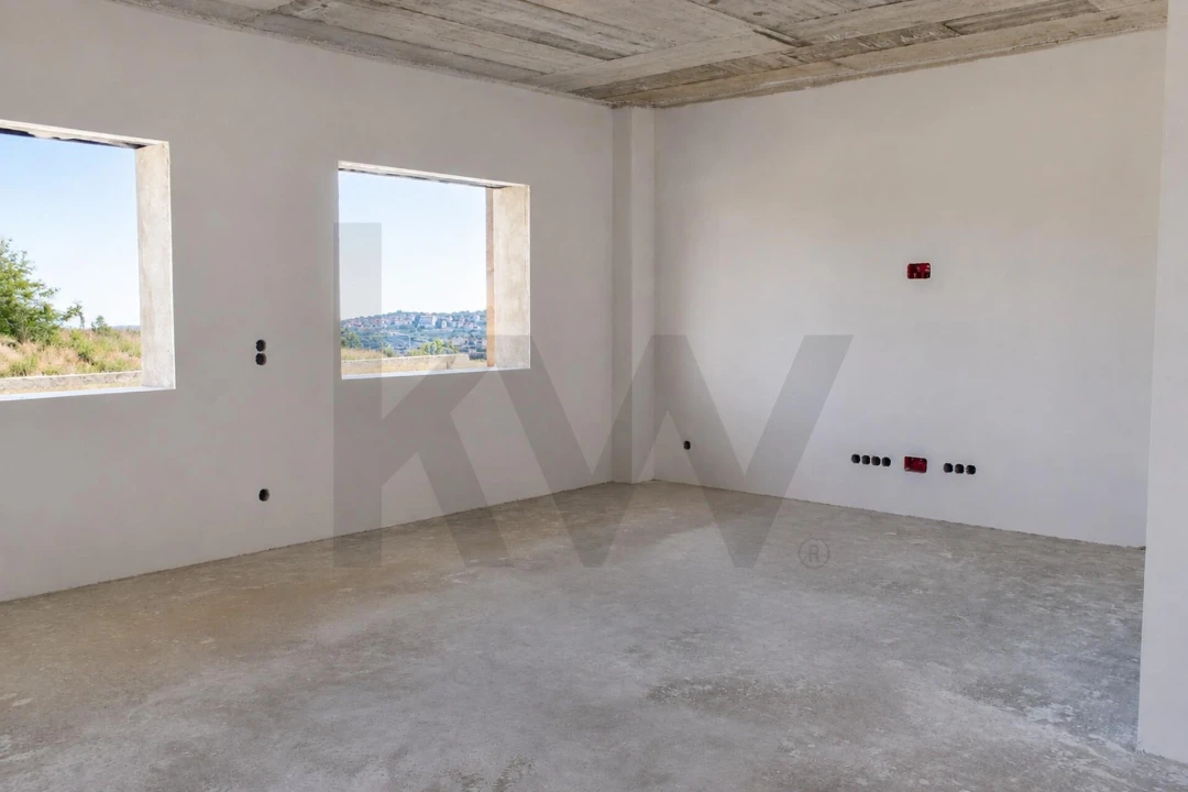 Apartamento T2 para Venda em Santo António dos Cavaleiros e Frielas Foto 4