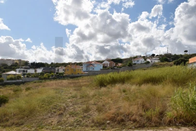 Apartamento T2 para Venda em Santo António dos Cavaleiros e Frielas