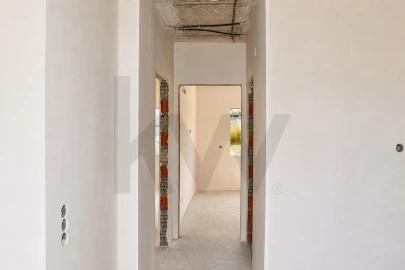 Apartamento T2 para Venda em Santo António dos Cavaleiros e Frielas