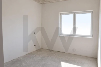 Apartamento T2 para Venda em Santo António dos Cavaleiros e Frielas