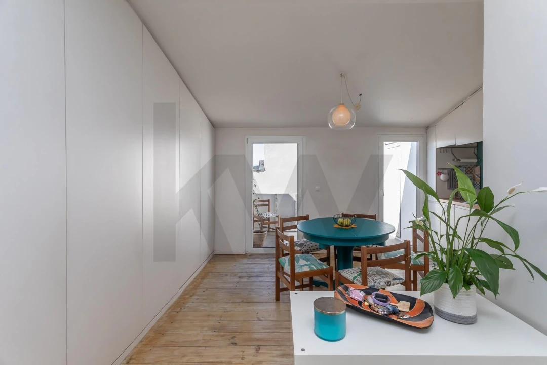 Apartamento T1 para Venda em Avenidas Novas Foto 4