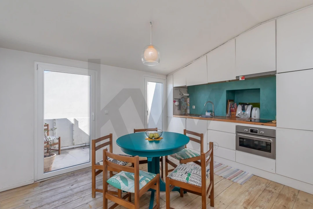 Apartamento T1 para Venda em Avenidas Novas Foto 1