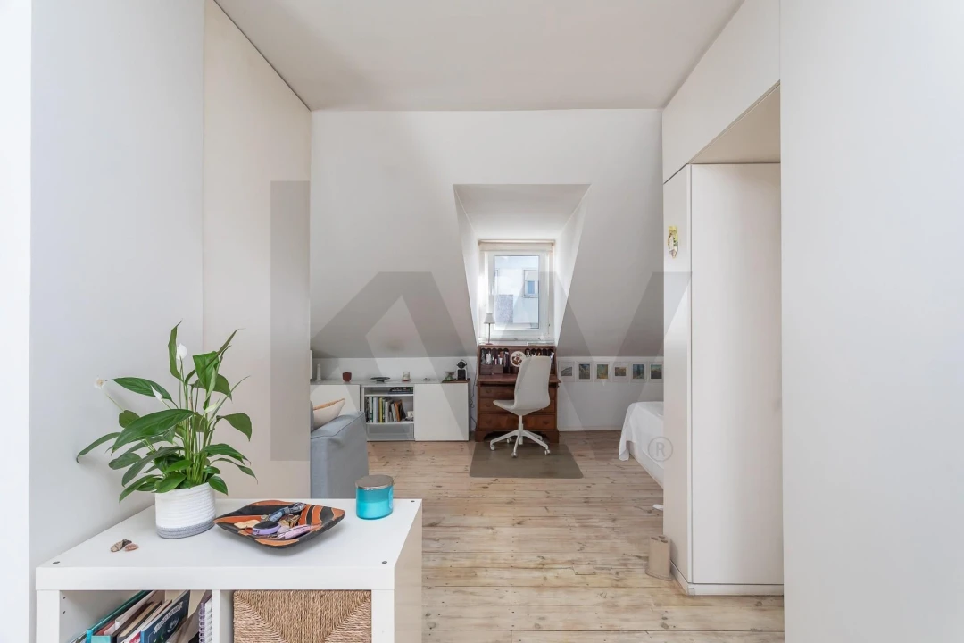 Apartamento T1 para Venda em Avenidas Novas Foto 9