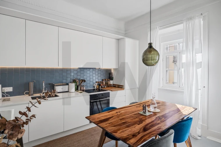 Apartamento T2 para Venda em Arroios Foto 13