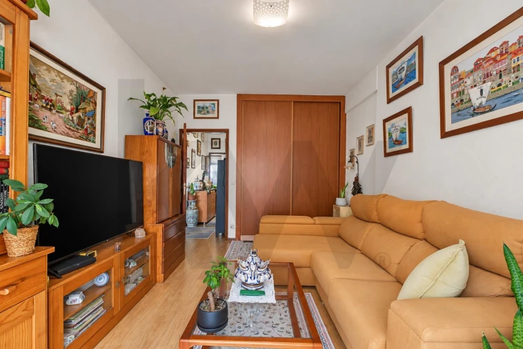 Apartamento T2 para Venda em Rio Tinto Foto 9