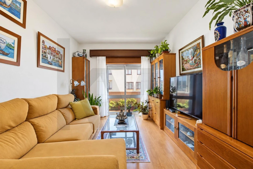 Apartamento T2 para Venda em Rio Tinto Foto 8