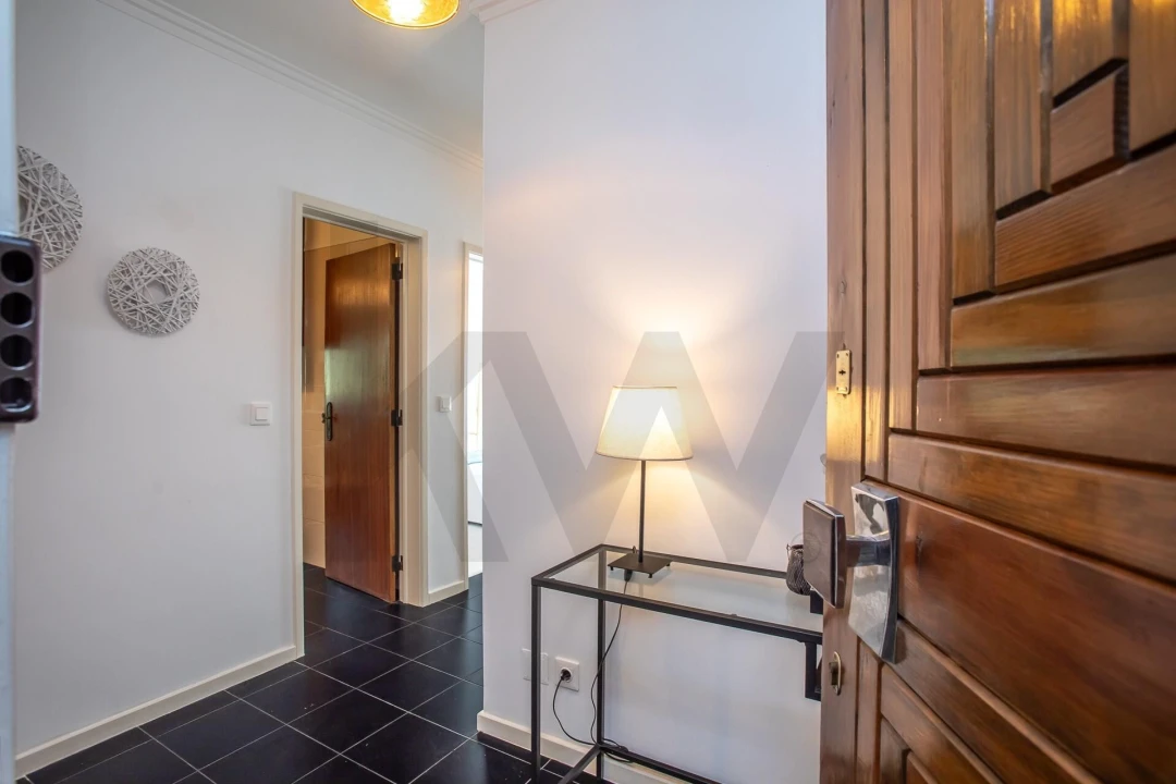 Apartamento T2 para Venda em Carnaxide e Queijas Foto 9