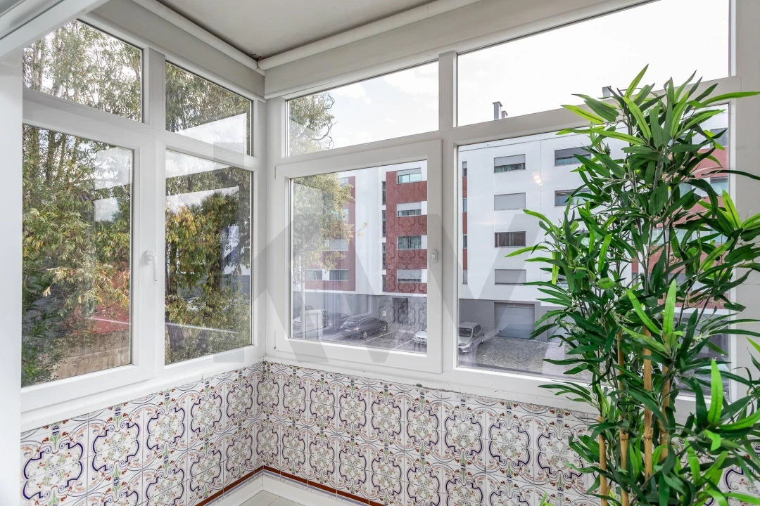 Apartamento T2 para Venda em Carnaxide e Queijas Foto 20