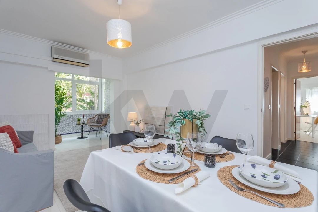 Apartamento T2 para Venda em Carnaxide e Queijas Foto 2