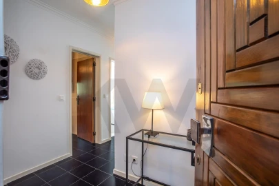 Apartamento T2 para Venda em Carnaxide e Queijas