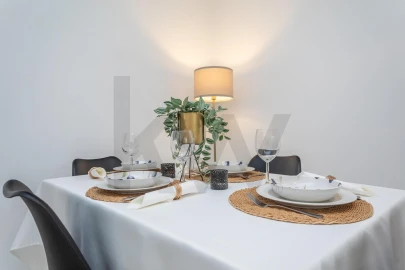 Apartamento T2 para Venda em Carnaxide e Queijas