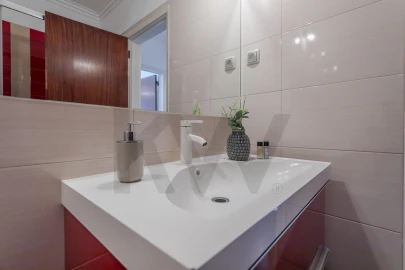 Apartamento T2 para Venda em Carnaxide e Queijas