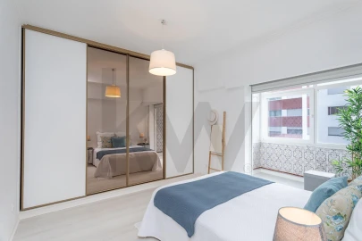 Apartamento T2 para Venda em Carnaxide e Queijas