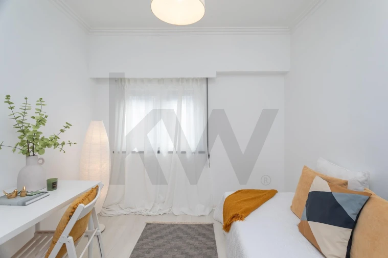 Apartamento T2 para Venda em Carnaxide e Queijas Foto 33
