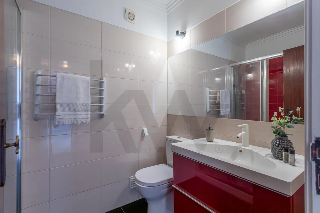 Apartamento T2 para Venda em Carnaxide e Queijas Foto 27