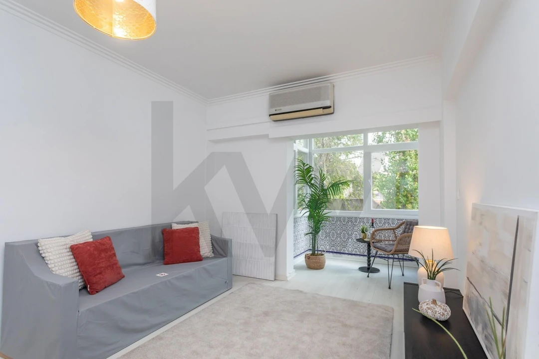 Apartamento T2 para Venda em Carnaxide e Queijas Foto 3