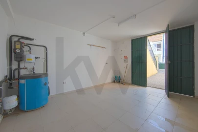 Apartamento T2 para Arrendamento em São Domingos de Rana