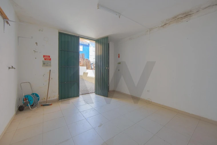 Apartamento T2 para Arrendamento em São Domingos de Rana Foto 6