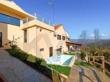 Moradia T3 para Venda em Cedrim e Paradela