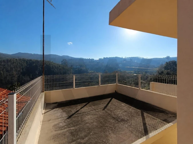 Moradia T3 para Venda em Cedrim e Paradela Foto 18