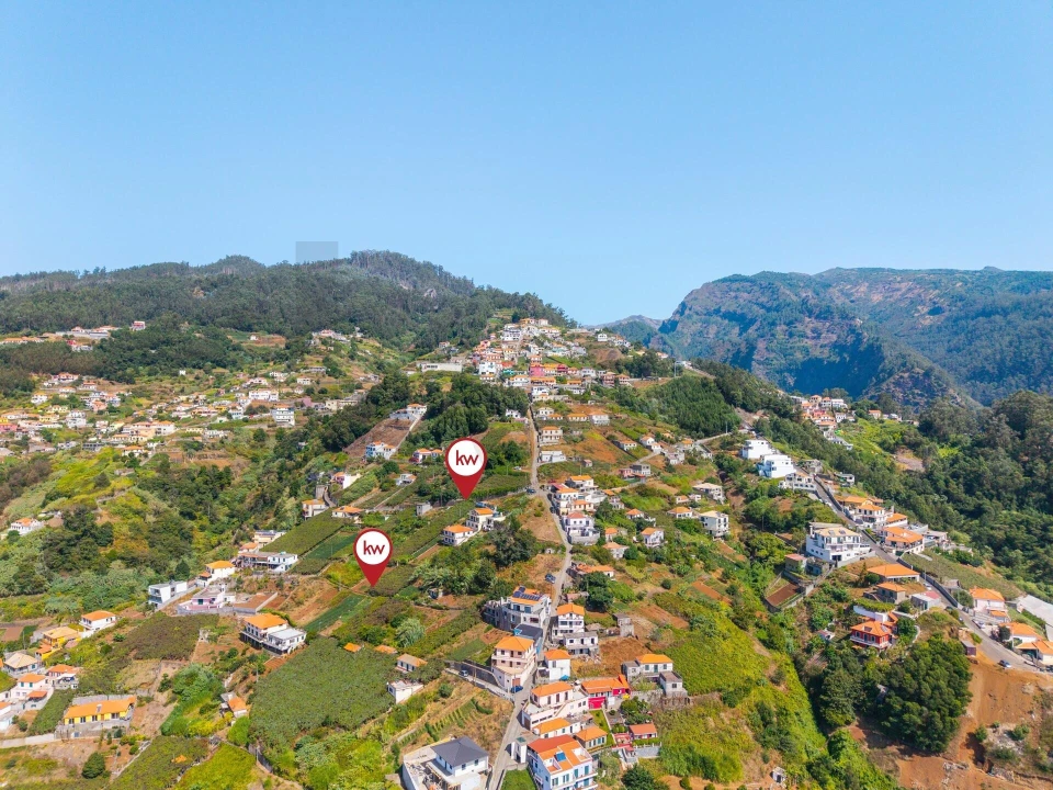 Terreno para Venda em Estreito de Camara de Lobos Foto 13