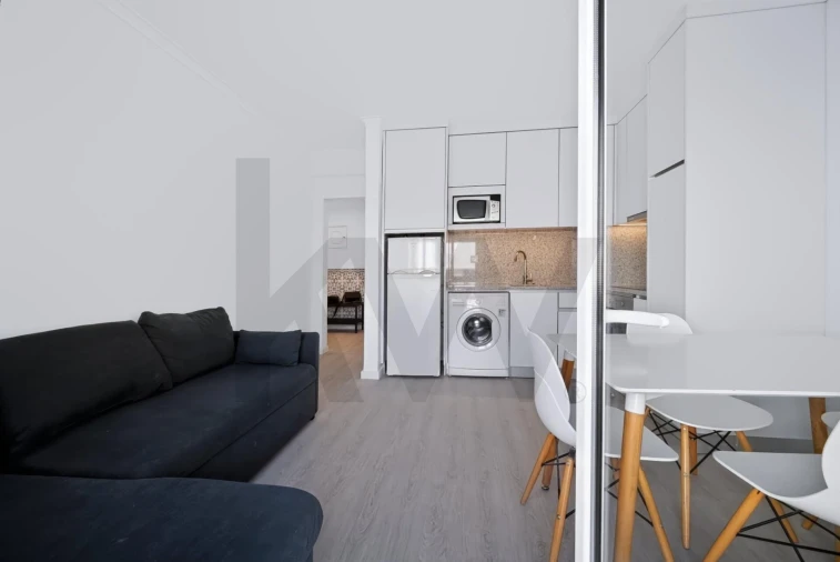 Apartamento T1 para Venda em Carcavelos e Parede Foto 11
