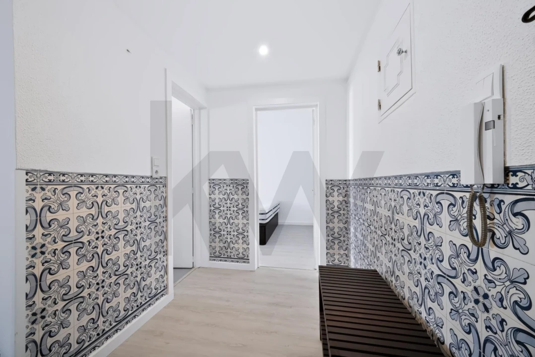 Apartamento T1 para Venda em Carcavelos e Parede Foto 4
