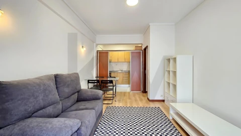 Apartamento T1 para Arrendamento em Glória e Vera Cruz