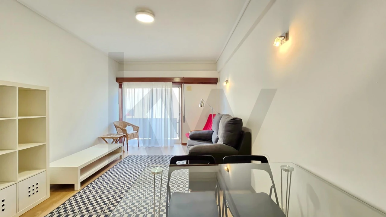Apartamento T1 para Arrendamento em Glória e Vera Cruz Foto 3