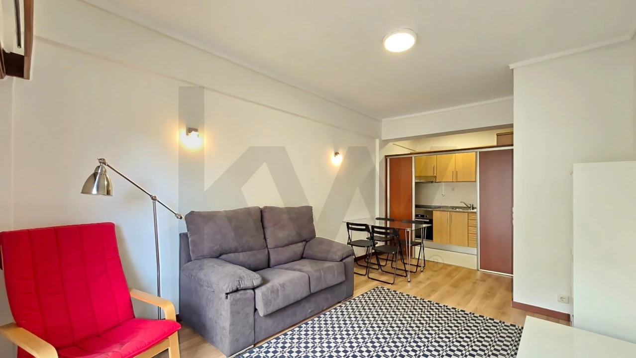 Apartamento T1 para Arrendamento em Glória e Vera Cruz Foto 1