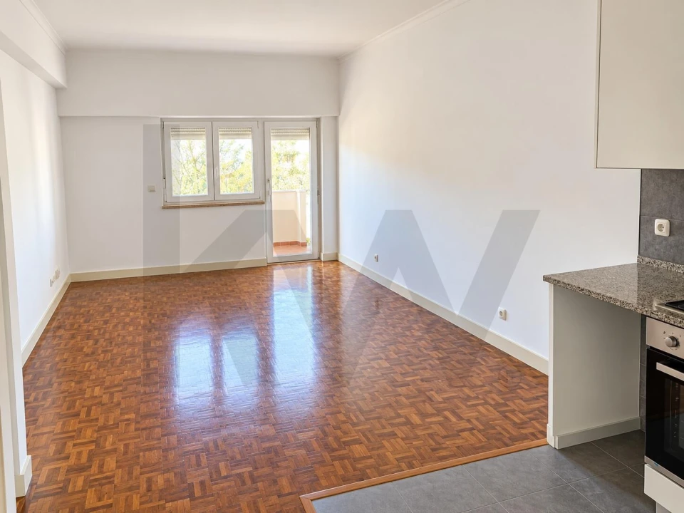 Apartamento T1 para Arrendamento em Arroios Foto 2