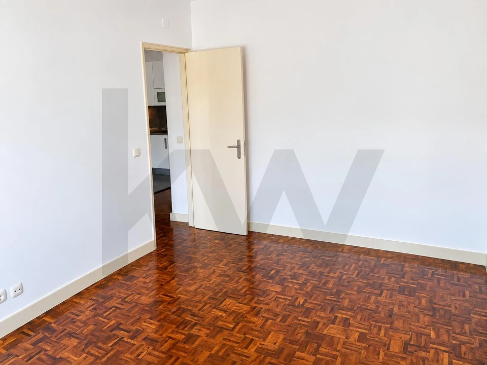 Apartamento T1 para Arrendamento em Arroios Foto 1