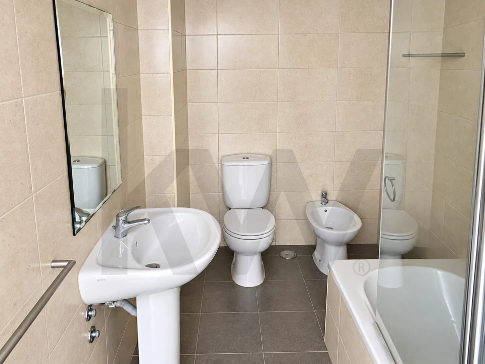 Apartamento T1 para Arrendamento em Arroios Foto 3
