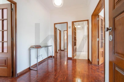 Apartamento T3 para Venda em Santo Antonio dos Olivais