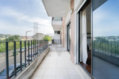 Apartamento T3 para Venda em Santo Antonio dos Olivais