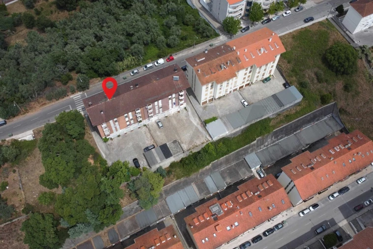 Apartamento T3 para Venda em Santo Antonio dos Olivais Foto 25