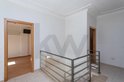 Apartamento T4 para Venda em Alcochete