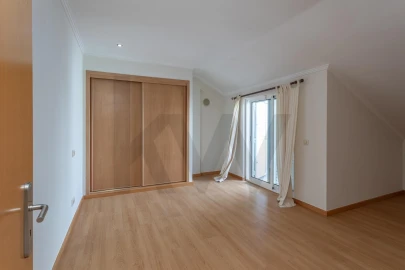 Apartamento T4 para Venda em Alcochete