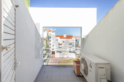 Apartamento T4 para Venda em Alcochete