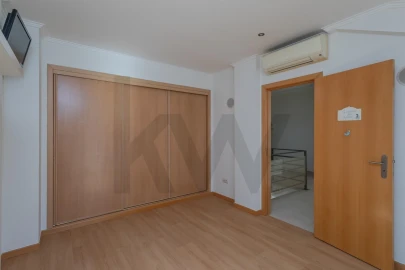 Apartamento T4 para Venda em Alcochete