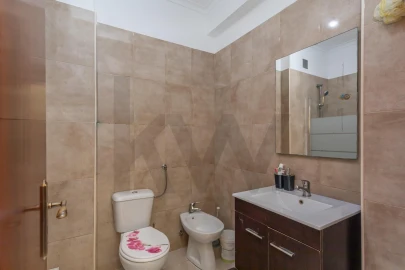Apartamento T2 para Venda em Agualva e Mira-Sintra