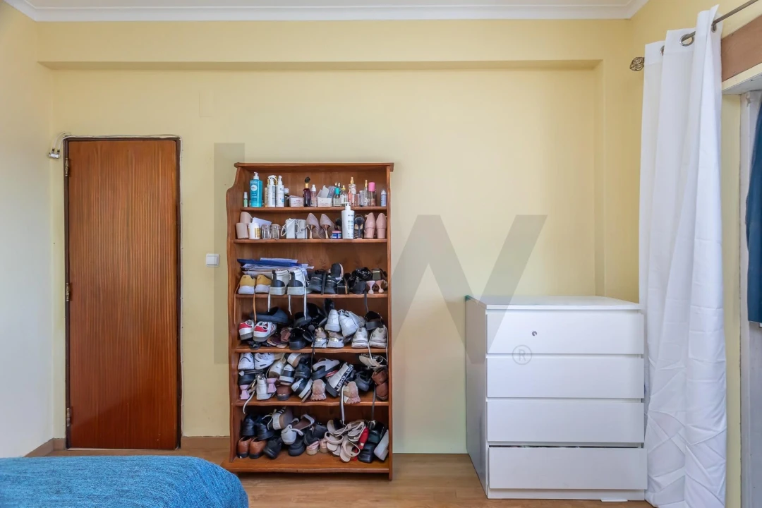 Apartamento T2 para Venda em Agualva e Mira-Sintra Foto 19