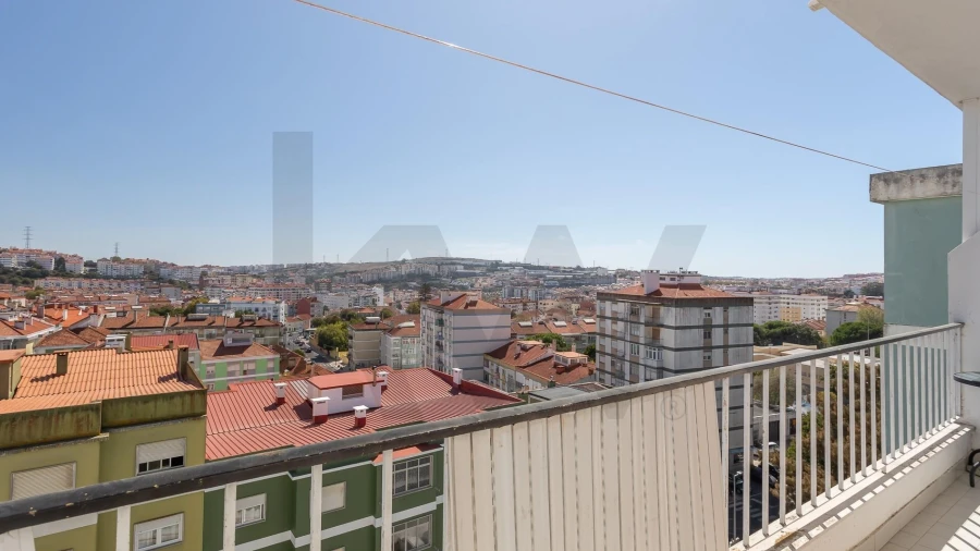 Apartamento T2 para Venda em Agualva e Mira-Sintra
